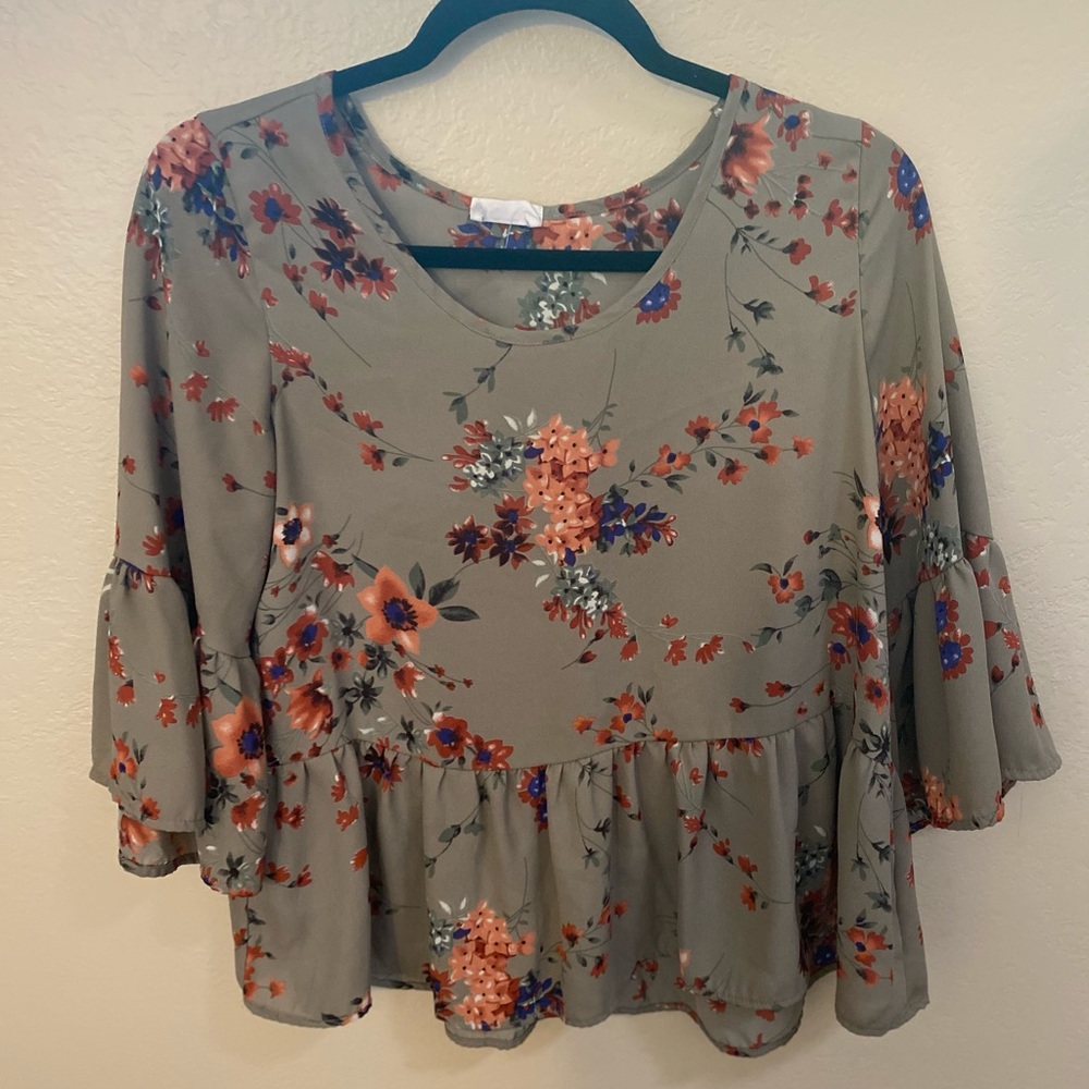 {Senna Sky} Quarter Sleeve Blouse